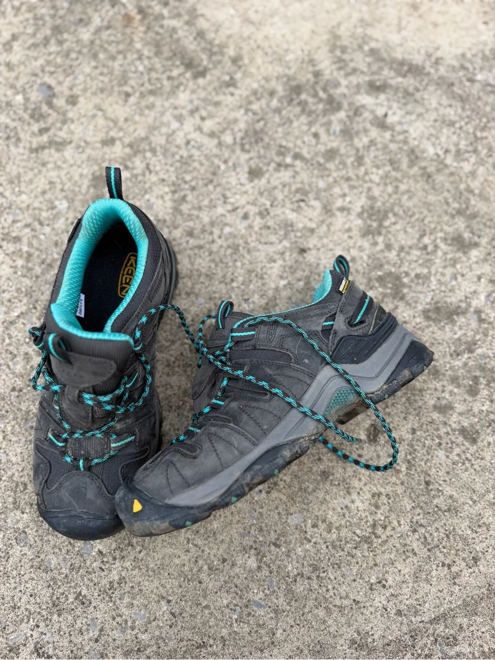 KEEN Gypsum Waterproof Hiking Shoes – Women’s Size 8 (EU 38.5)
